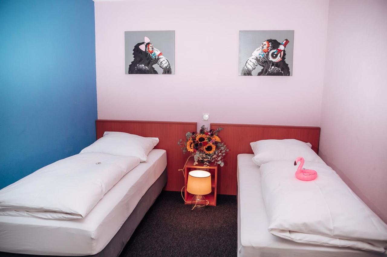 Smarthotel Flamingo Self Check-In Giessen Exterior foto
